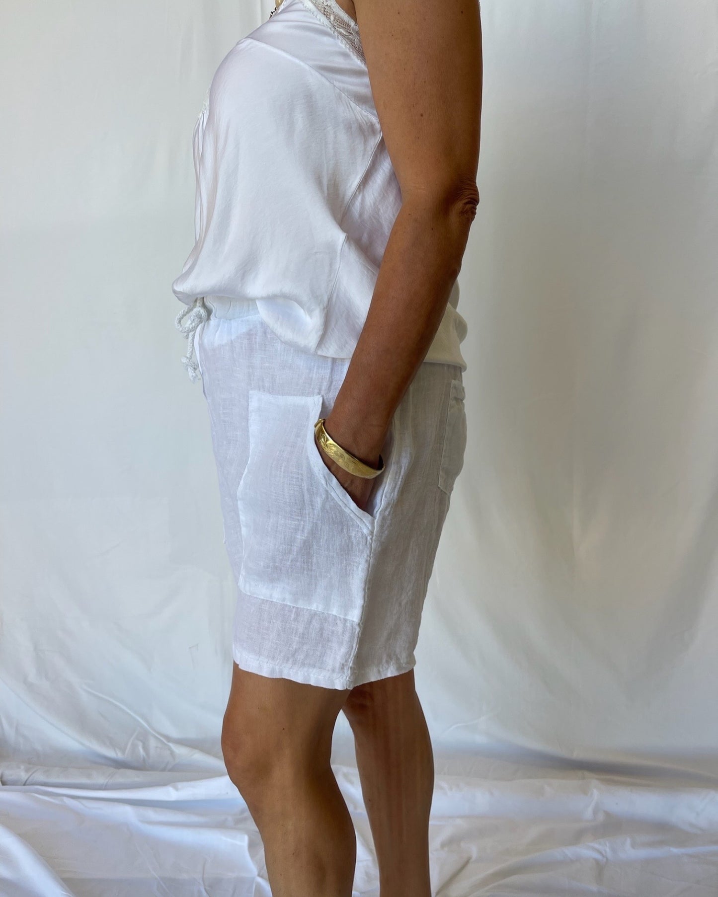 Linen Shorts - White