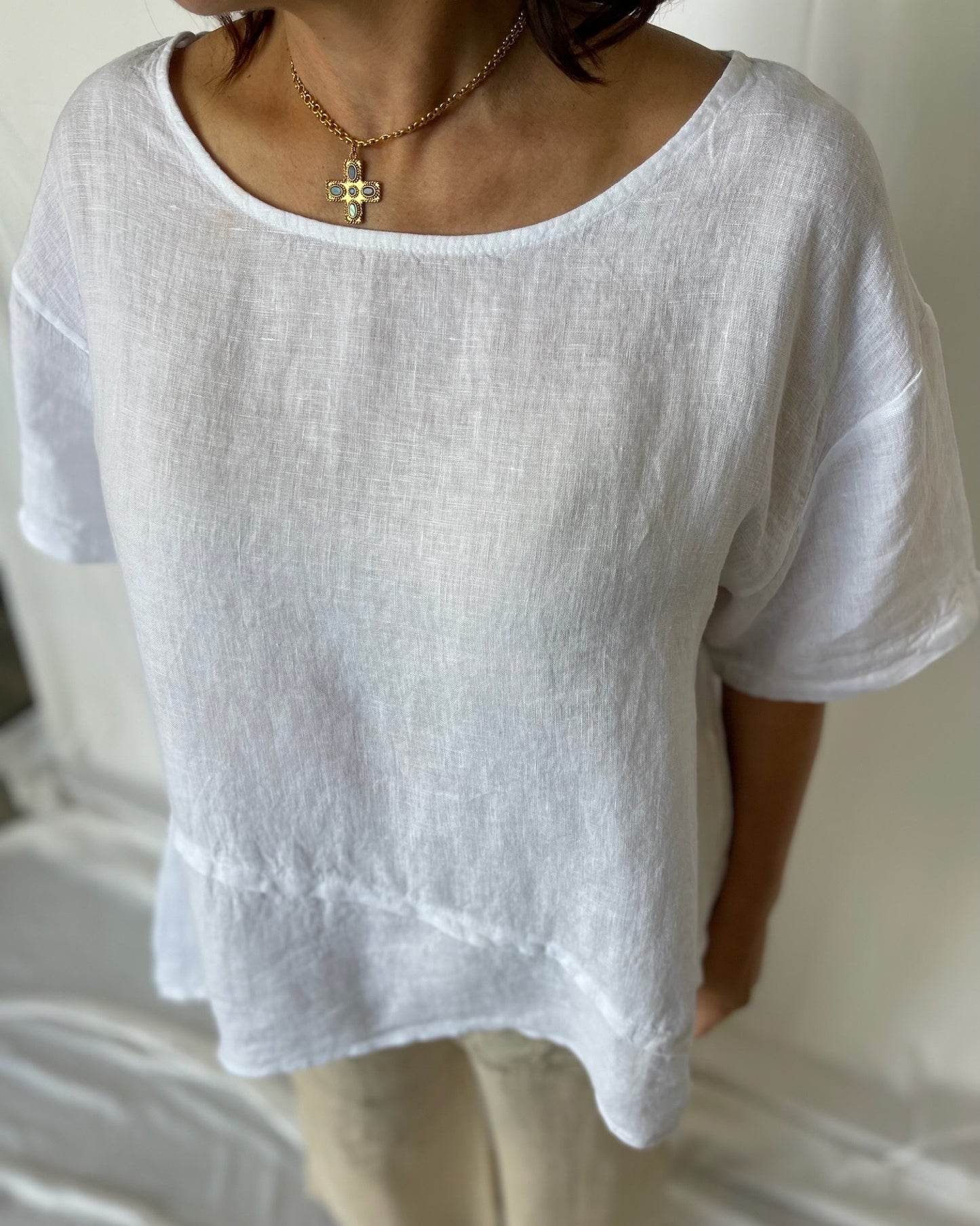 Linen Tee - White