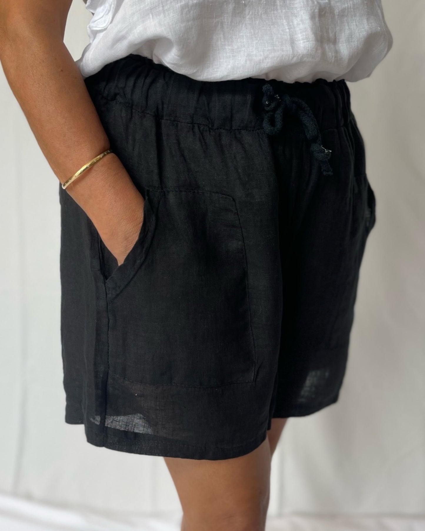 Linen Shorts - Black